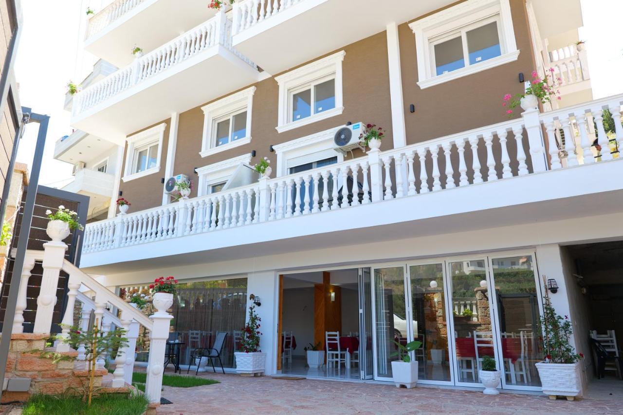 Elite Hotel Sarandë 외부 사진