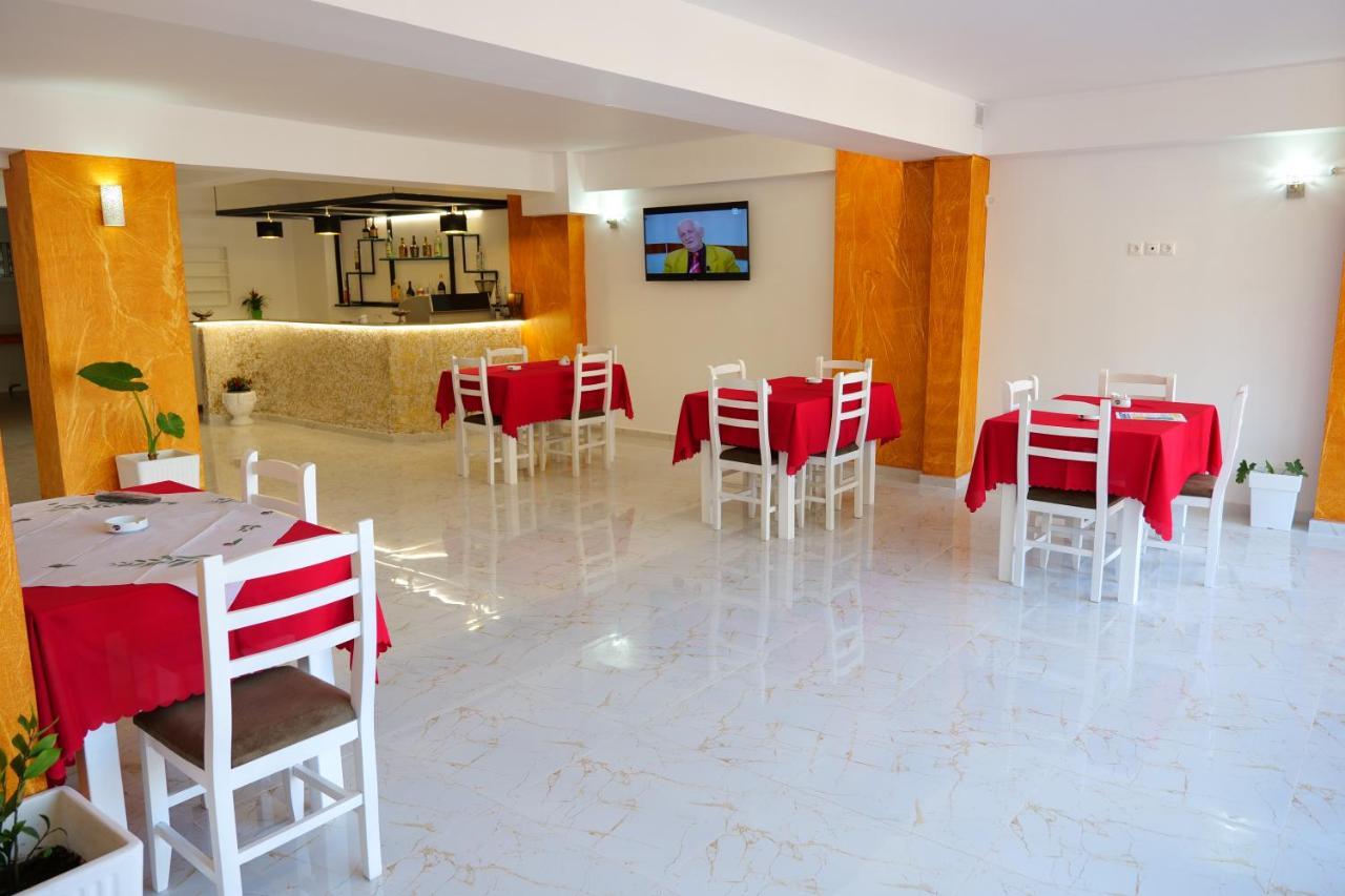 Elite Hotel Sarandë 외부 사진