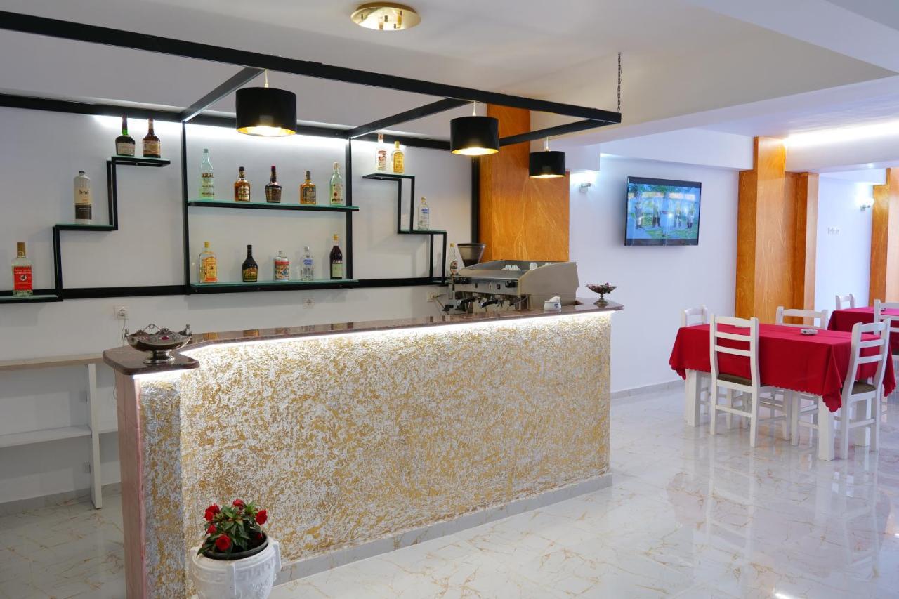 Elite Hotel Sarandë 외부 사진