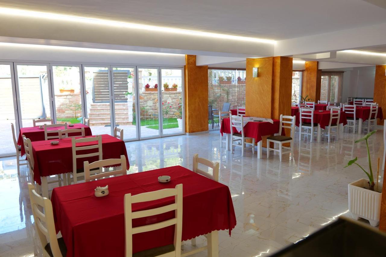 Elite Hotel Sarandë 외부 사진