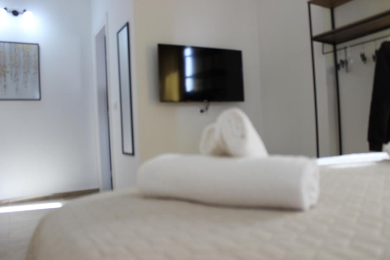 Elite Hotel Sarandë 외부 사진