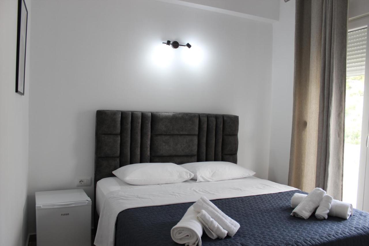 Elite Hotel Sarandë 외부 사진