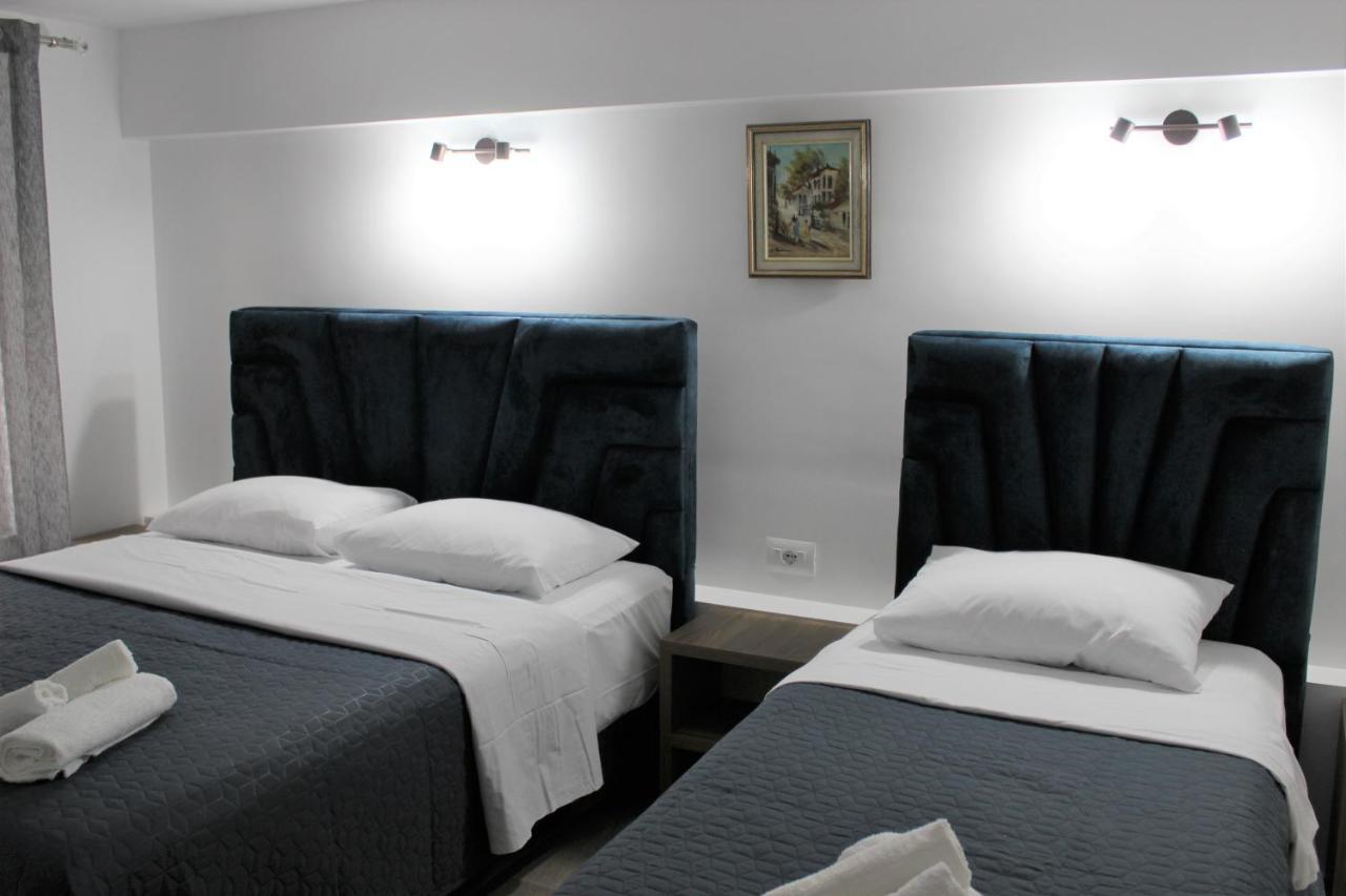 Elite Hotel Sarandë 외부 사진
