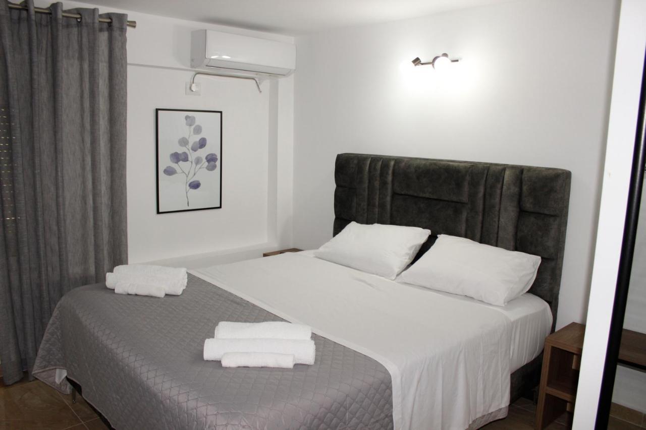 Elite Hotel Sarandë 외부 사진
