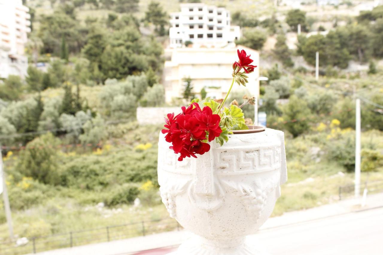 Elite Hotel Sarandë 외부 사진