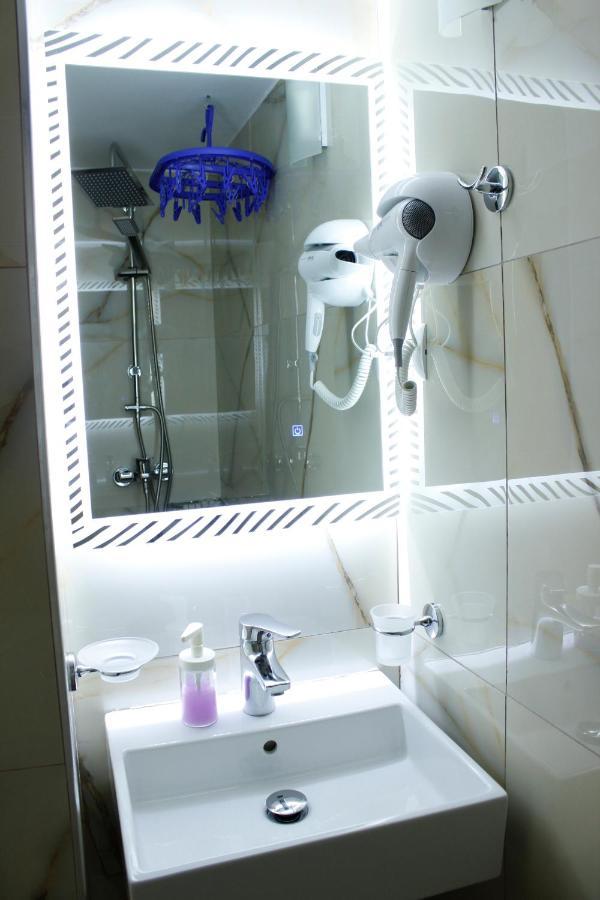 Elite Hotel Sarandë 외부 사진
