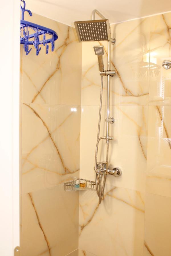 Elite Hotel Sarandë 외부 사진